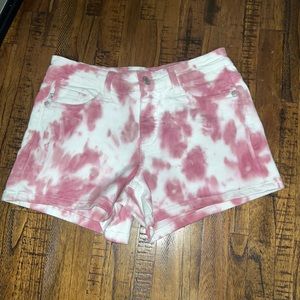Judy Blue Shorts tie dye white and blush stretch size small
